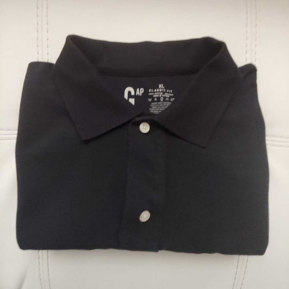 Men's Shirt - Picture 3 of 3